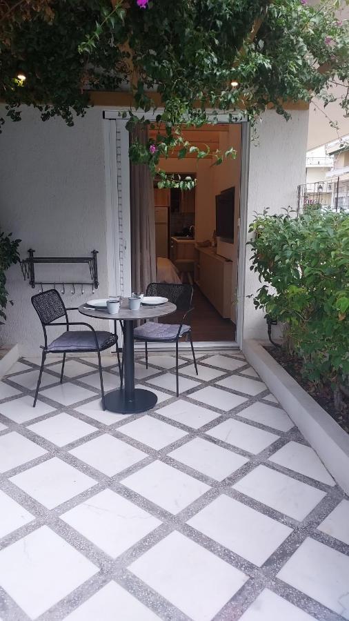 Loutraki Hidden Gem Ιアパートメント エクステリア 写真